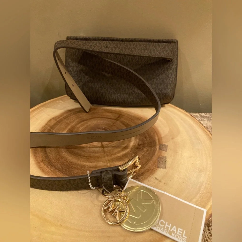 Michael Kors Logo Signature Brown Stripe Belt Fanny Bag & Gold Key Charm Sz-L/XL